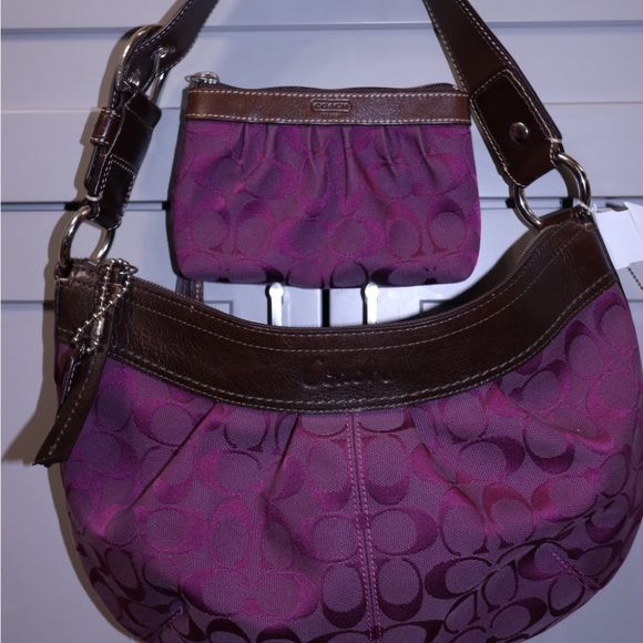 Coach Y2K purple/magenta Signature Coach Lynn Soho pleated shoulder hobo bag - Picture 4 of 8